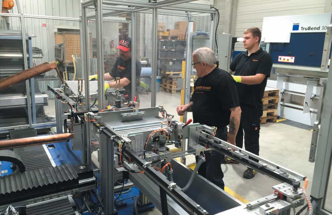 manufacture2 Fertigung der Flächendirektspeicherheizunge